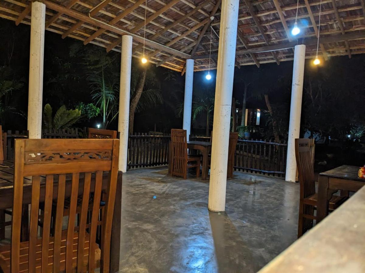 Silent Cabana And Restaurant Marakolliya, טנגלה מראה חיצוני תמונה
