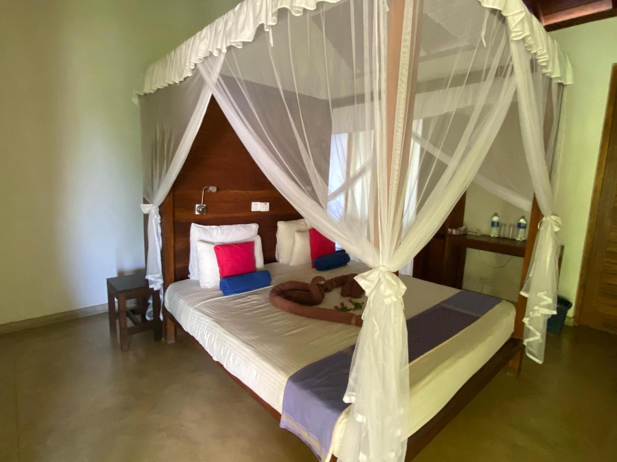 Silent Cabana And Restaurant Marakolliya, טנגלה מראה חיצוני תמונה